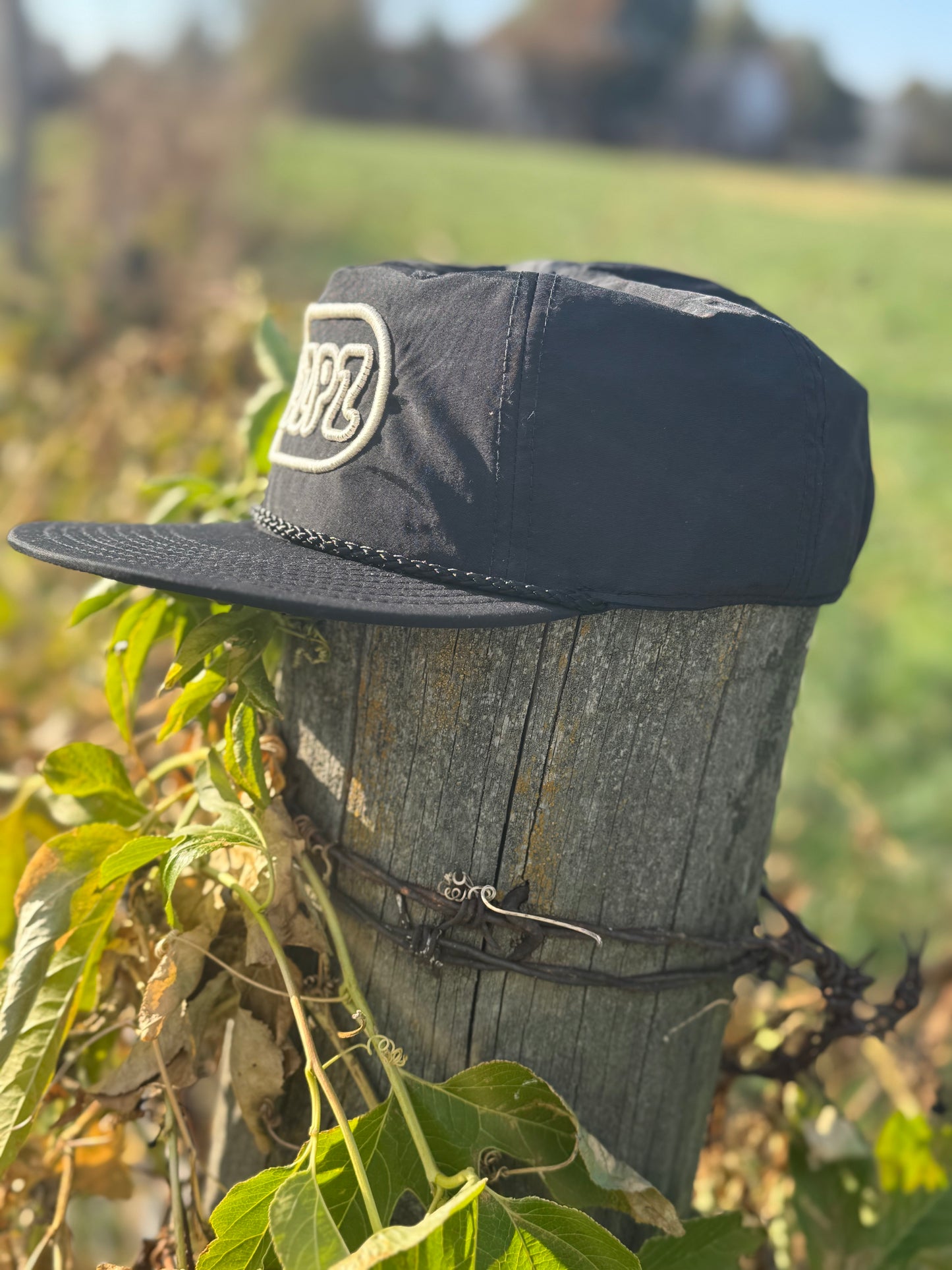 EZPZ Classic Block Patch Rope Trucker – Black &amp; White