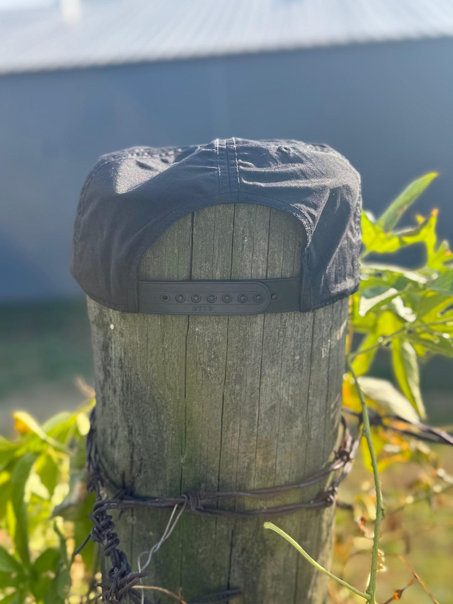 EZPZ Classic Block Patch Rope Trucker – Black &amp; White