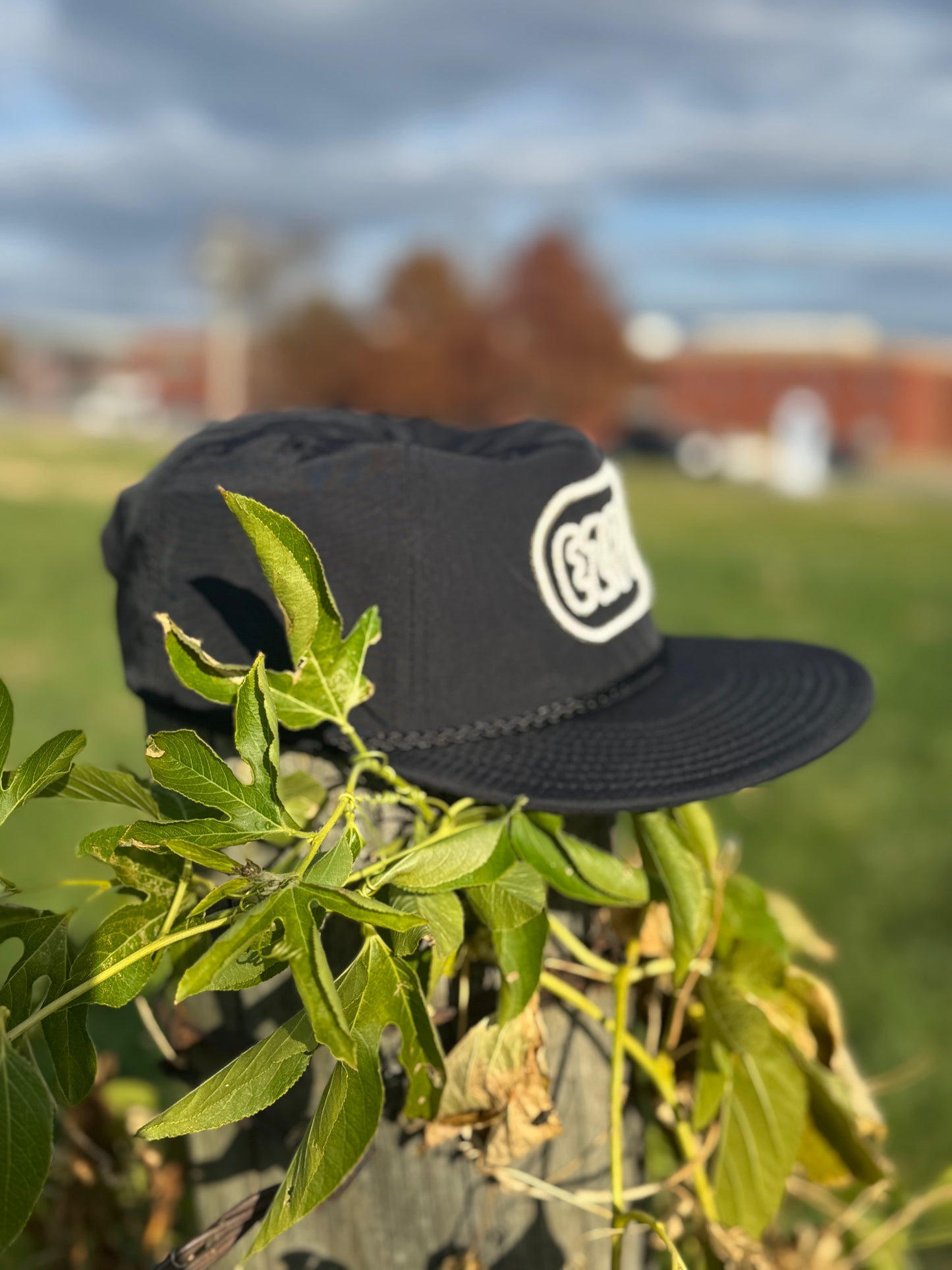 EZPZ Classic Block Patch Rope Trucker – Black &amp; White